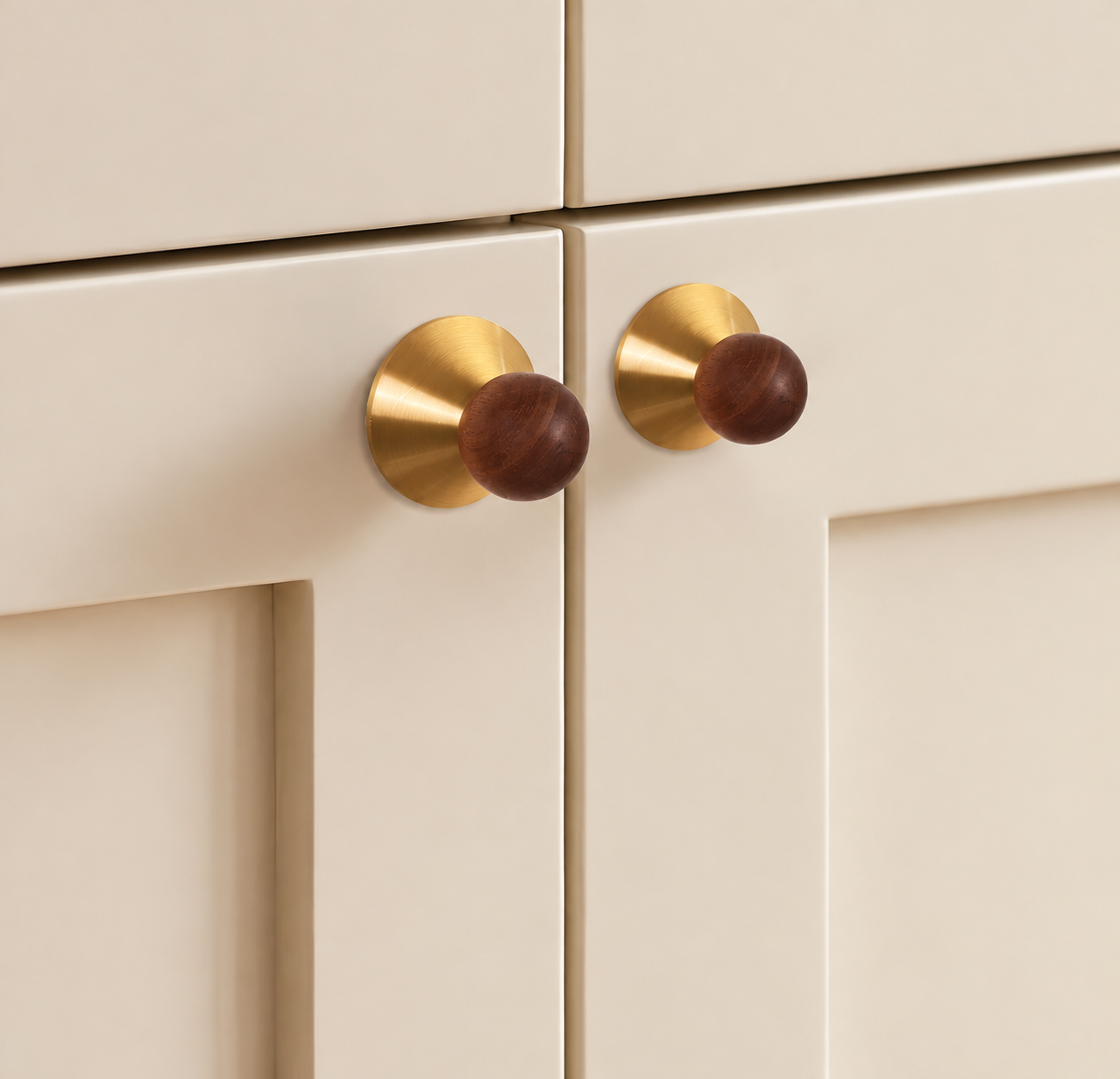 Modern Handles & Knobs T26013 in Solid brass for cabinets, wardrobes and furniture, product number T26013, T26013 - Matte