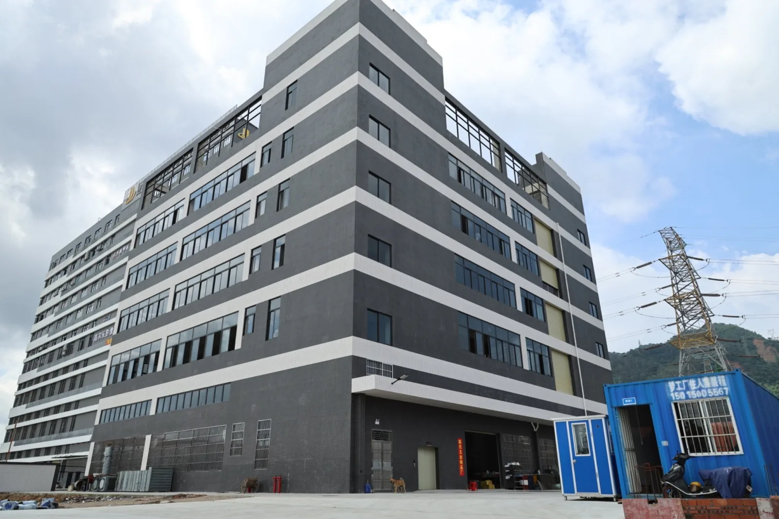 Inside FENGYU: Our Cabinet Hardware Manufacturing Base in Zhongshan